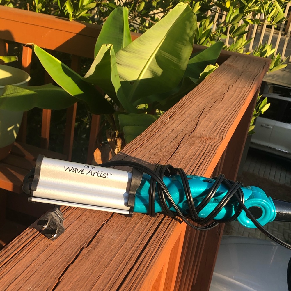 Bed head Wave Artist